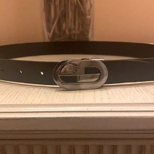 Gucci Authentic Rare black leather Belt 70/30